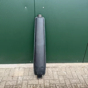 Auspuffschalldämpfer für Deutz DX 85 90 110 120 140 145 6.10 6.30 6.50
