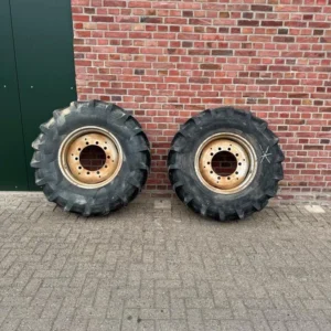 Räder 380 85 r24 für Deutz DX 85 90 110 120 8006 10006 13006