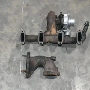 Turbolader mit Abgaskrümmer für Deutz-Motor BF4L 913/Deutz 4.51, 4.71